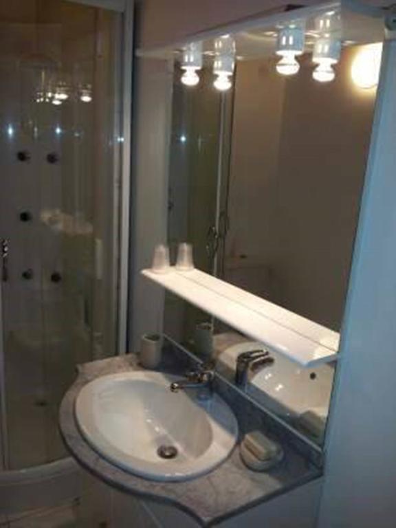 Duplex Centre